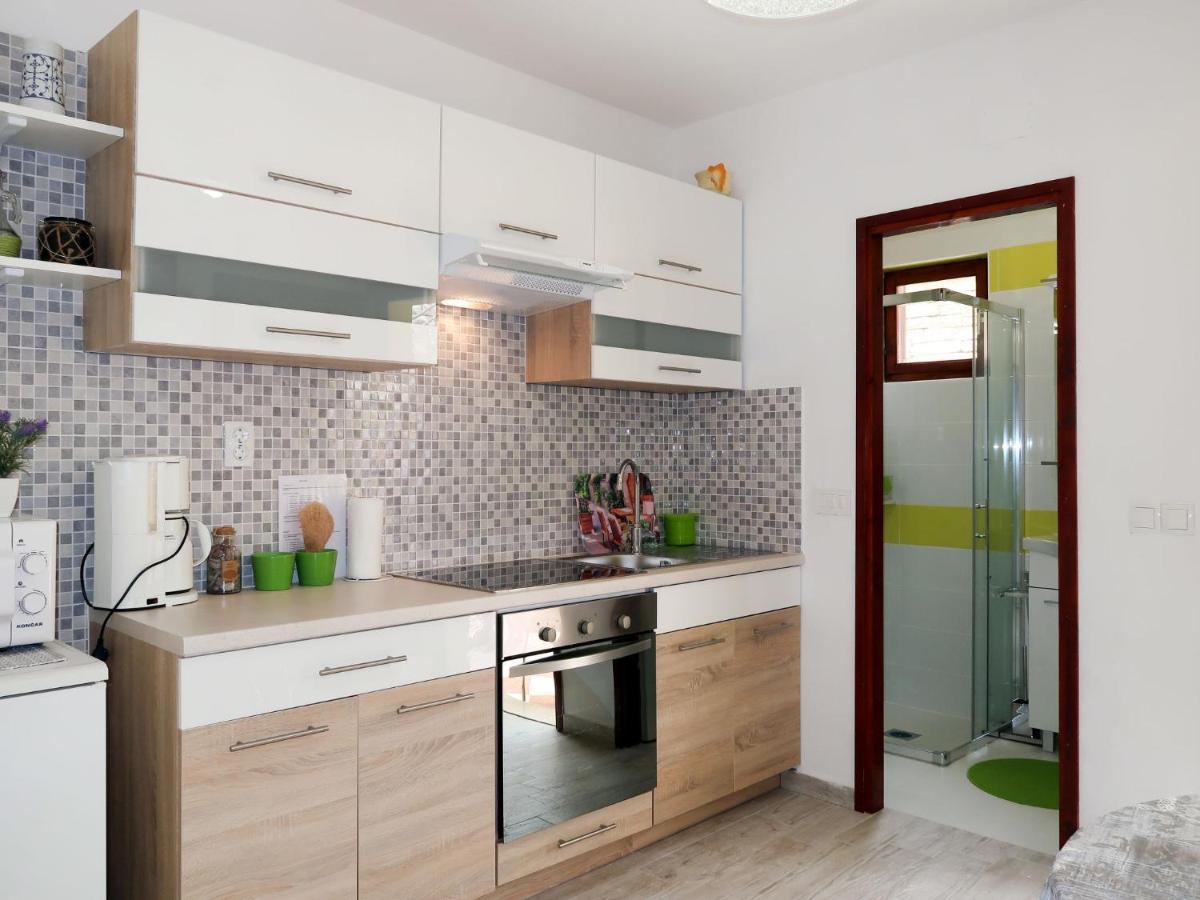 Apartment Borovina - Kor204 By Interhome Prigradica Zewnętrze zdjęcie